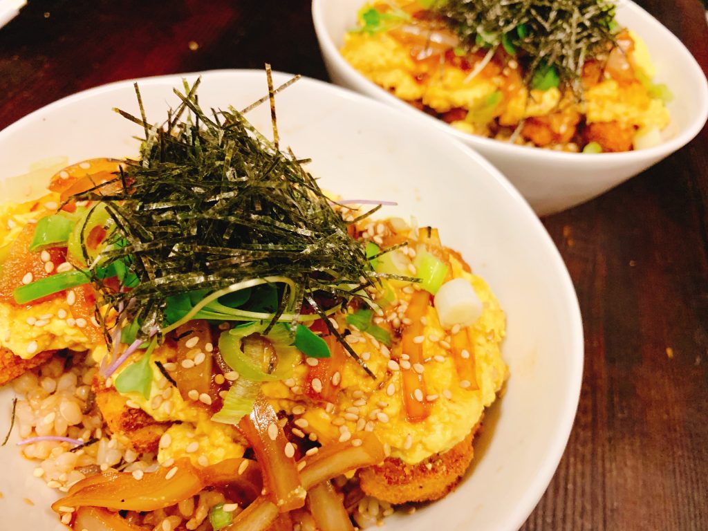 ヴィーガンカツ丼　VegiLicious